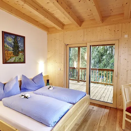Appartement Waldhaeusl Neukirchen am Grossvenediger Room photo