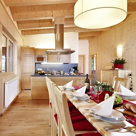 Appartement Waldhaeusl Neukirchen am Grossvenediger Room photo